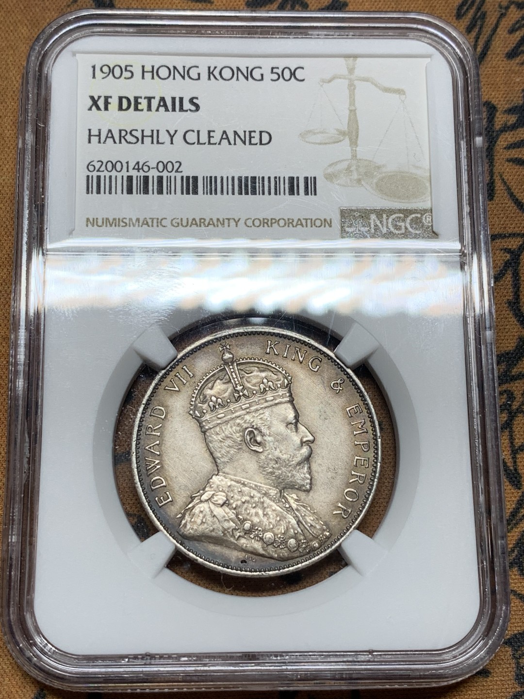 《竞宝斋》第98场-本周日，周一2场连拍（全场不限金额包邮） NGC-XFD 香港 1905年 爱七 半圆 银币，老熟均匀包浆，观感绝佳