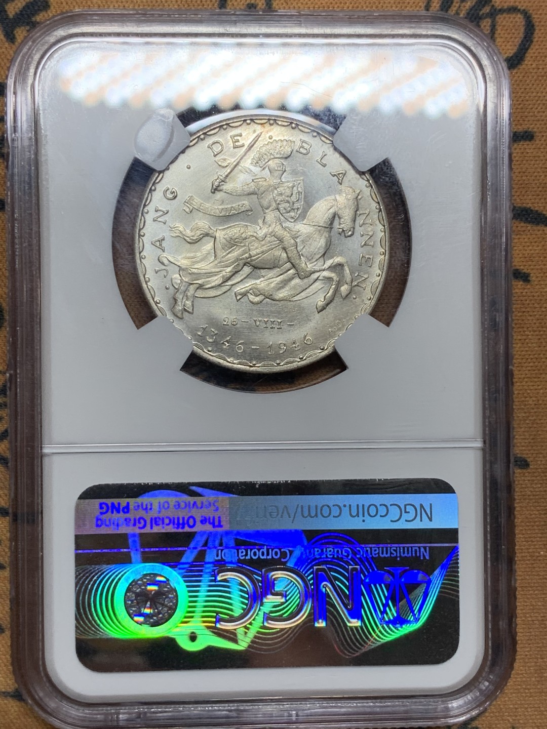 《竞宝斋》第98场-本周日，周一2场连拍（全场不限金额包邮） NGC-MS63 卢森堡 1946年 约翰 50法郎 银币 马剑 深打 品相很好 NGC给分保守了