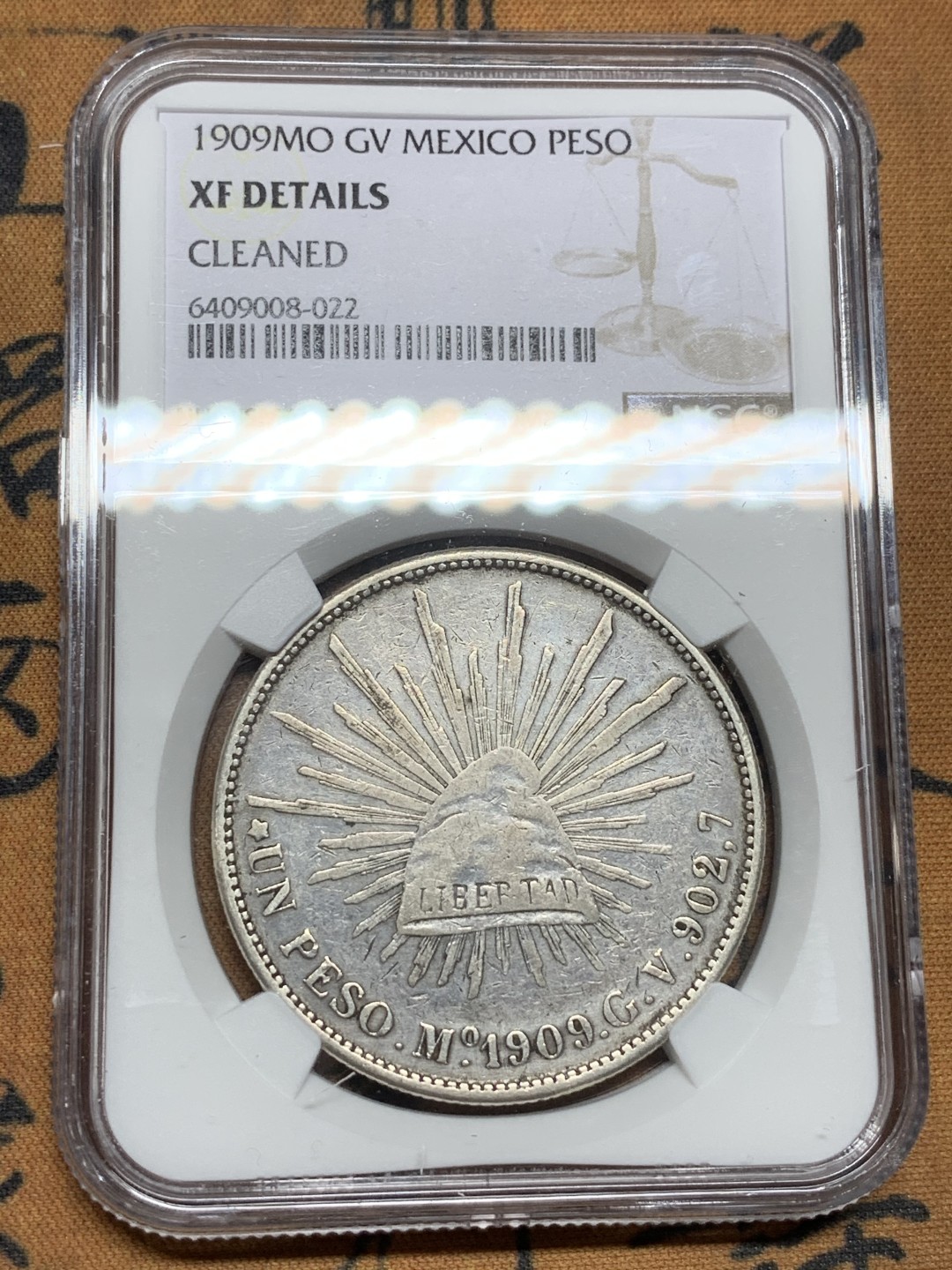 《竞宝斋》第98场-本周日，周一2场连拍（全场不限金额包邮） NGC XF  墨西哥1909年 直边鹰洋 银币 原味流通品