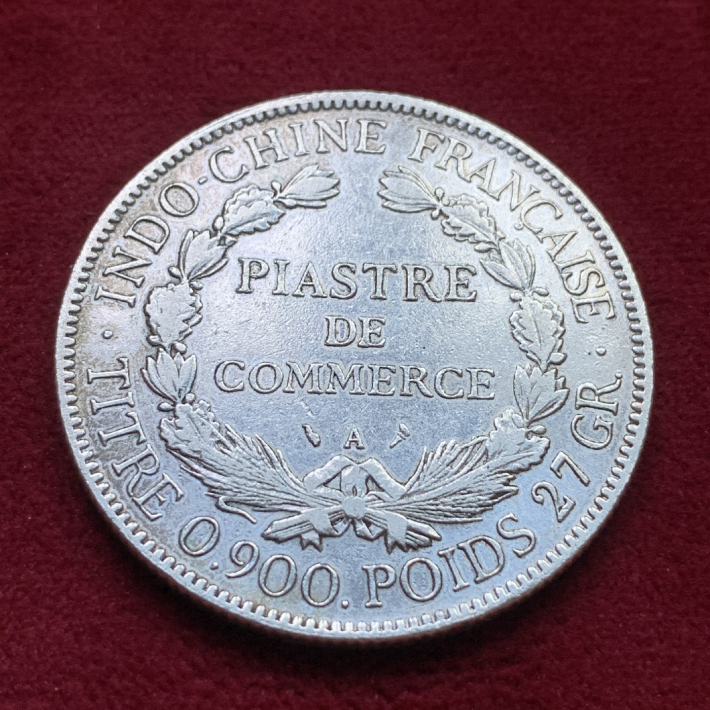 《竞宝斋》第98场-本周日，周一2场连拍（全场不限金额包邮） 法属 印支1924年  坐洋 银币 （保粹砸盒 评级编号：B1522A1696）