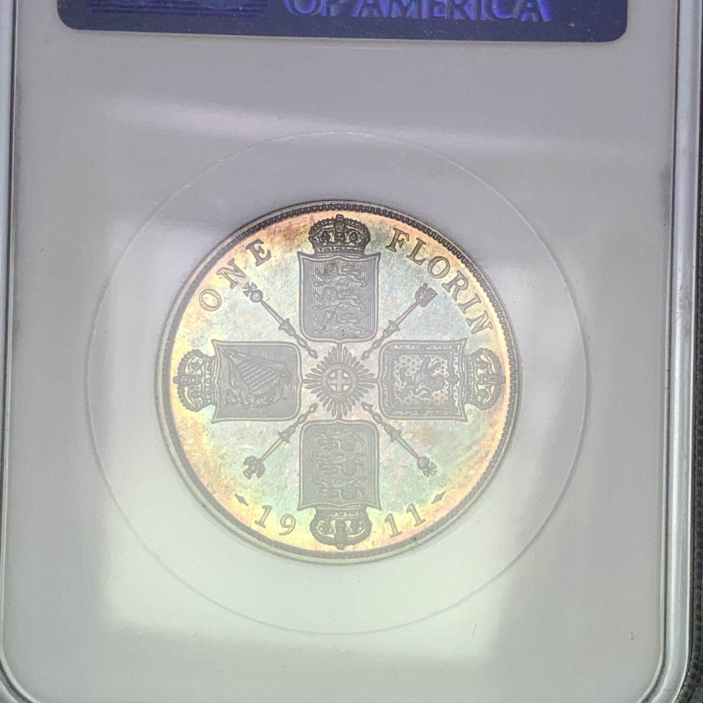 《竞宝斋》第98场-本周日，周一2场连拍（全场不限金额包邮） NGC PR66 顶级！英国1911精制弗罗林，n最早一代的盒子极具收藏价值，乔五人像深俊，五彩镜面，比同版半克朗和先令要少