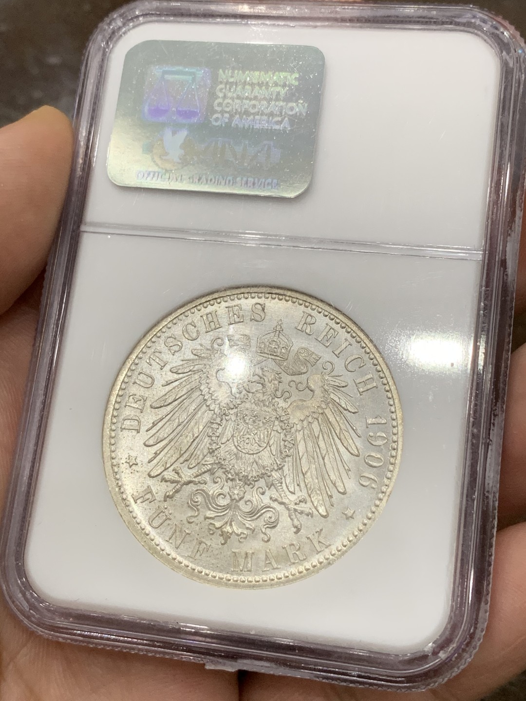 《竞宝斋》第98场-本周日，周一2场连拍（全场不限金额包邮） NGC-MS64 德国巴登1906年5马克银币，好题材金婚纪念5马克，NGC老白盒