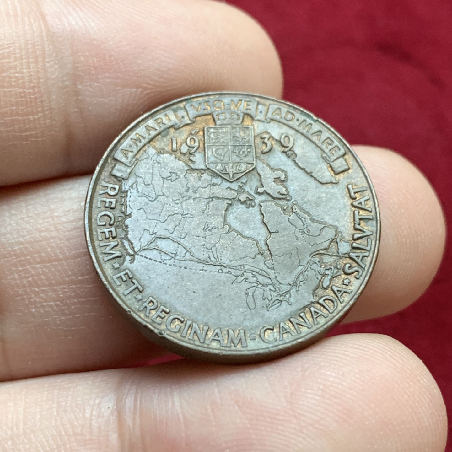 《竞宝斋》第98场-本周日，周一2场连拍（全场不限金额包邮） 加拿大1939年乔治六世夫妇纪念章 背面加拿大地图