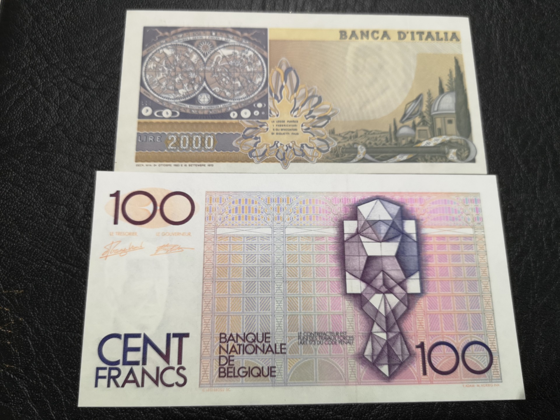 《外钞收藏家》第二百零四期 意大利2000和比利时100 两张一起 全新UNC