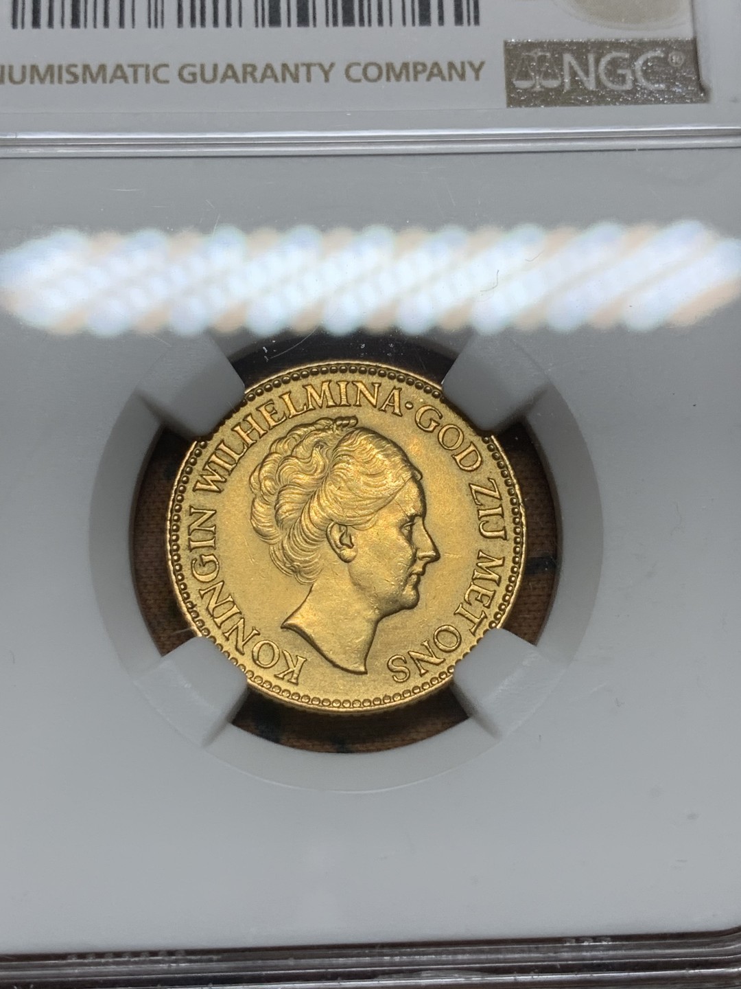 《竞宝斋》第98场-本周日，周一2场连拍（全场不限金额包邮） NGC-MS64 荷兰1926年 威廉米娜女王10盾金币 顶级品相 6.73克