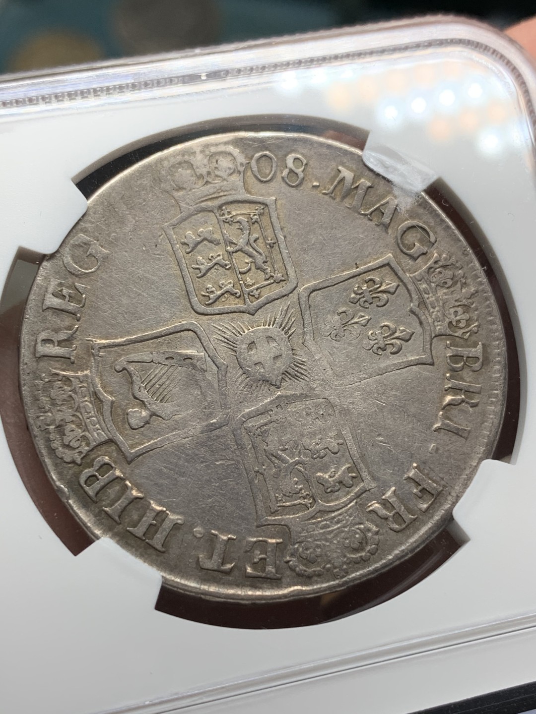 《竞宝斋》第98场-本周日，周一2场连拍（全场不限金额包邮） NGC-VFD 英国1708年E版安妮女王1克朗大银币 爱丁堡厂少见！持续涨价品种！