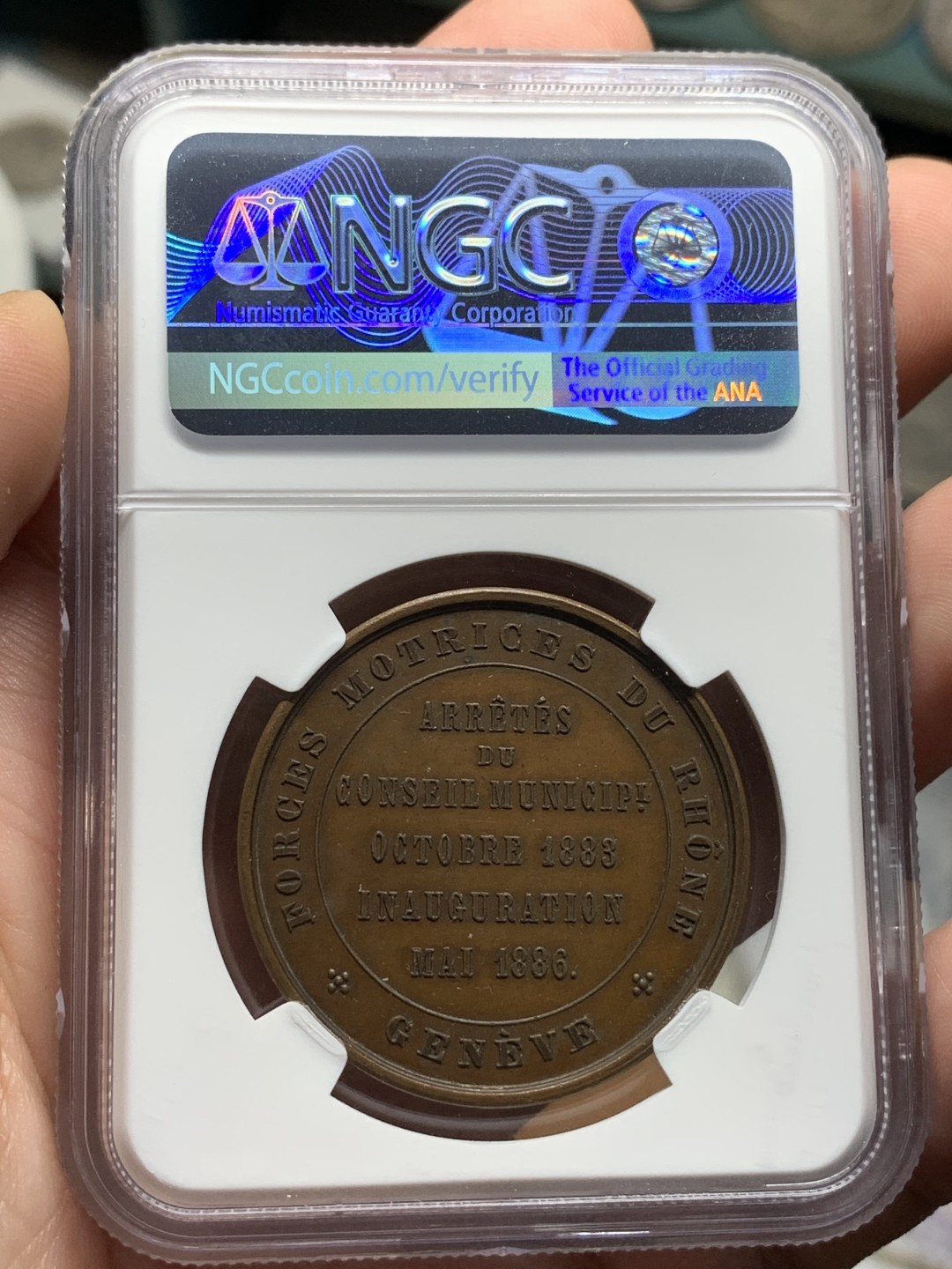 《竞宝斋》第98场-本周日，周一2场连拍（全场不限金额包邮） NGC-MS62BN 1886年瑞士日内瓦纪念铜章（少见，章面图案精美，巧克力包浆）