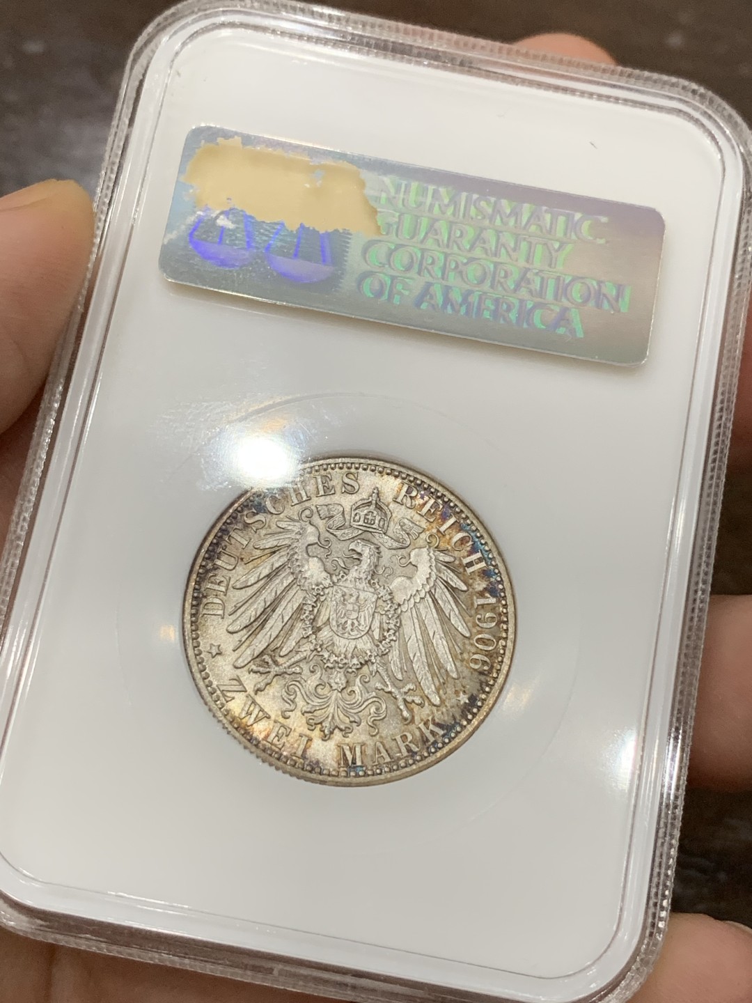 《竞宝斋》第98场-本周日，周一2场连拍（全场不限金额包邮） NGC-MS64 德国巴登1906年2马克银币，好题材金婚纪念马克，NGC老白盒，轻彩好品