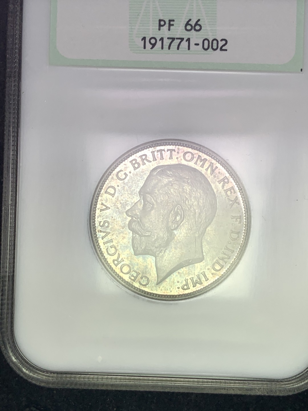 《竞宝斋》第98场-本周日，周一2场连拍（全场不限金额包邮） NGC PR66 顶级！英国1911精制弗罗林，n最早一代的盒子极具收藏价值，乔五人像深俊，五彩镜面，比同版半克朗和先令要少