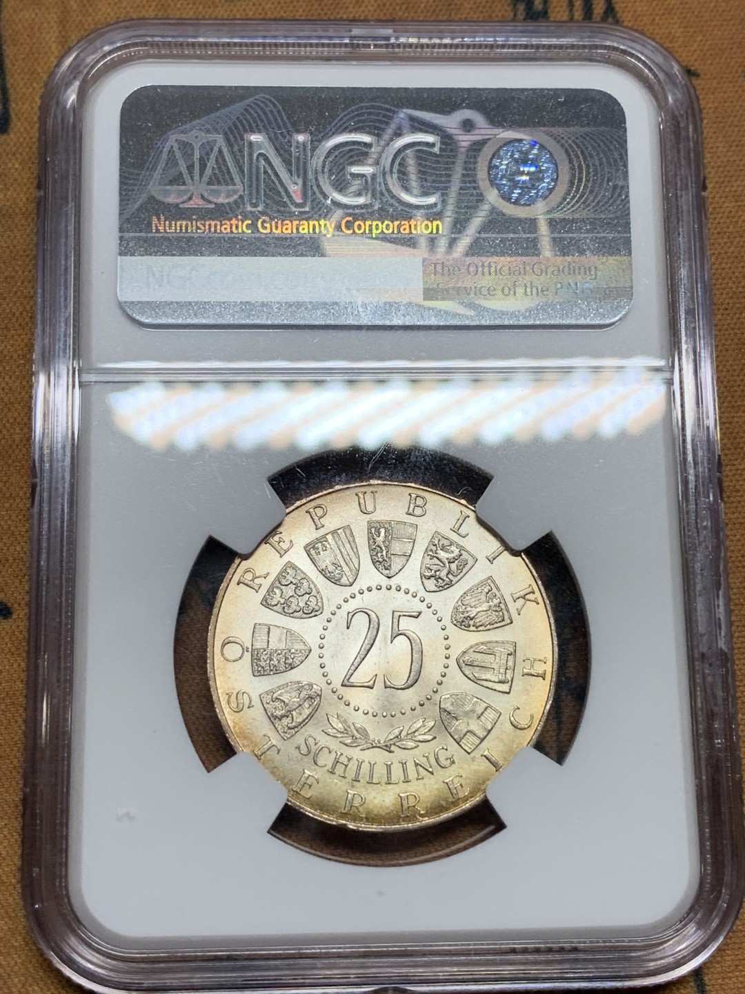 《竞宝斋》第98场-本周日，周一2场连拍（全场不限金额包邮） NGC MS65 奥地利 1955年 国家歌剧院 25先令 银币 炫金色包浆 非常漂亮