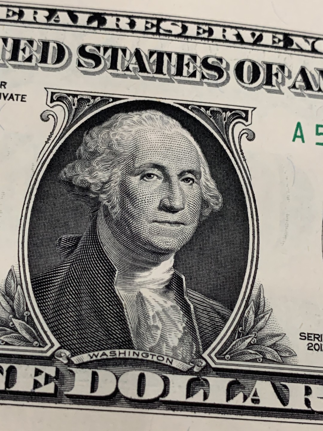 《竞宝斋》第98场-本周日，周一2场连拍（全场不限金额包邮） 2册一起  1美元两连体，2美元四连体，999豹子开头。印钞厂限量发行，带证书册子