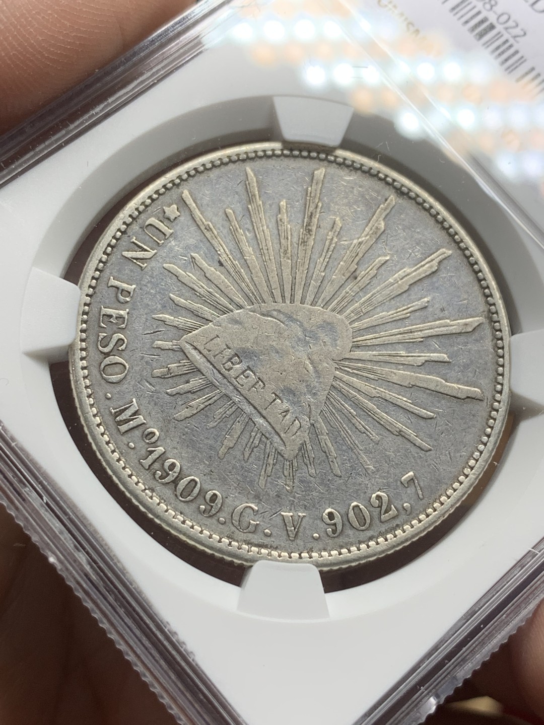 《竞宝斋》第98场-本周日，周一2场连拍（全场不限金额包邮） NGC XF  墨西哥1909年 直边鹰洋 银币 原味流通品