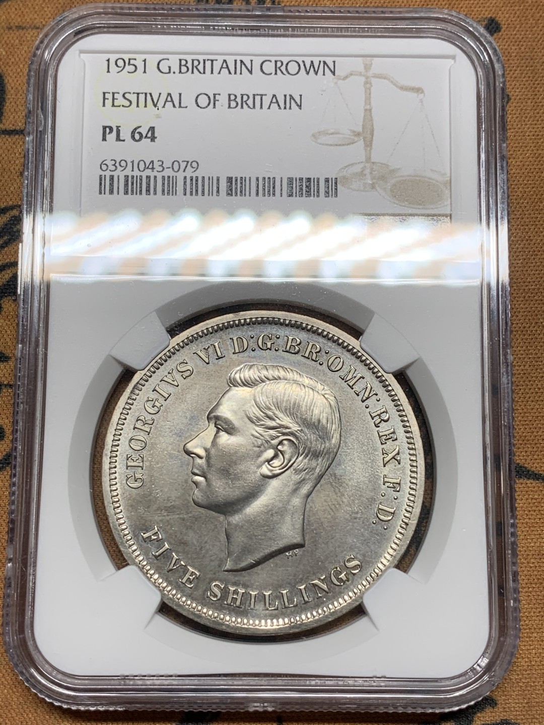 《竞宝斋》第98场-本周日，周一2场连拍（全场不限金额包邮） NGC-PL64 英国1951年乔治六世1克朗大镍币，最后的马剑。强镜面底板，经典圣乔治屠龙