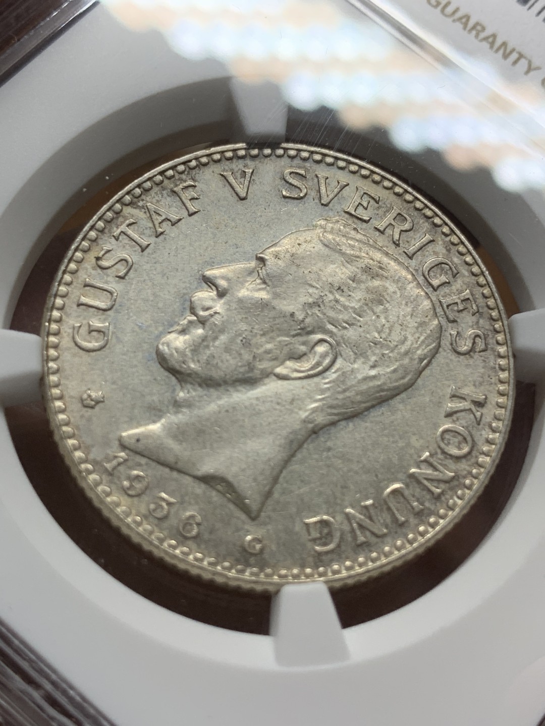 《竞宝斋》第98场-本周日，周一2场连拍（全场不限金额包邮） 第三名 NGC-MS63 瑞典1936年 古斯塔夫五世 2克朗大银币 少见品种