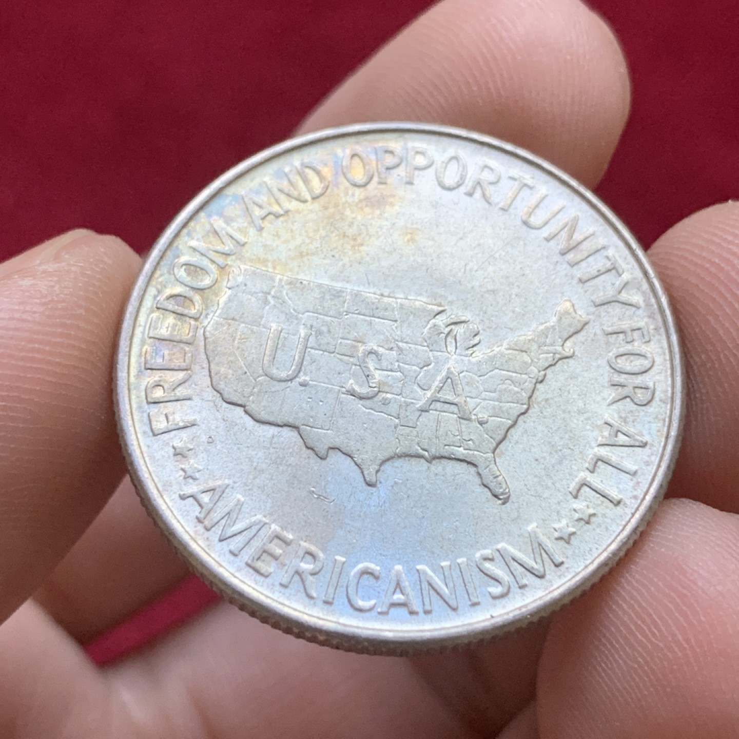 《竞宝斋》第98场-本周日，周一2场连拍（全场不限金额包邮） 美国1952年纪念银币 半美元 地图币 BU好品