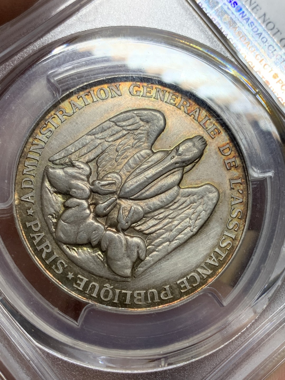 《竞宝斋》第98场-本周日，周一2场连拍（全场不限金额包邮） PCGS UNC 法国 1880年巴黎公共援助总局纪念银章 正面荷马头像 高浮雕 背面鸬鹚喂幼 正面两面金色环彩