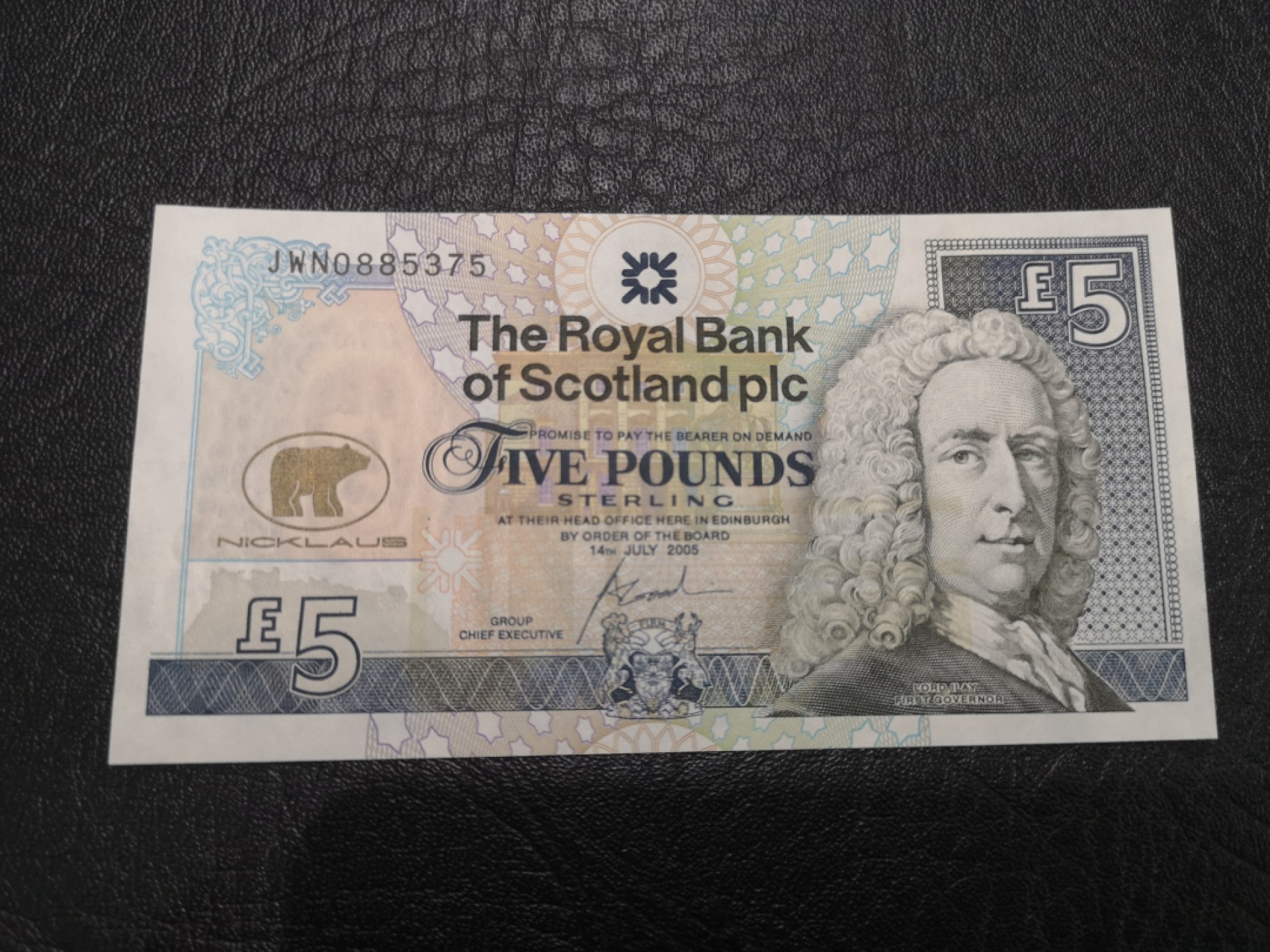 《外钞收藏家》第二百零五期 苏格兰经典专场👍 苏格兰皇家银行-2005-5镑	JWN 0885375	P-365	尼古拉斯退役	全新UNC