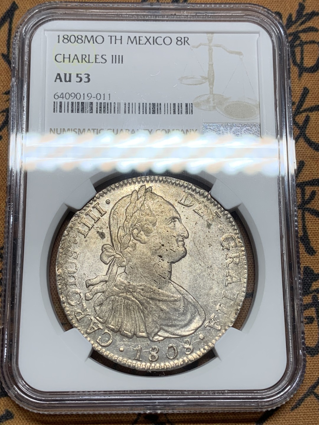 《竞宝斋》第98场-本周日，周一2场连拍（全场不限金额包邮） NGC AU53 墨西哥 1808年 卡四  8R 双柱大银币深打 底光明显