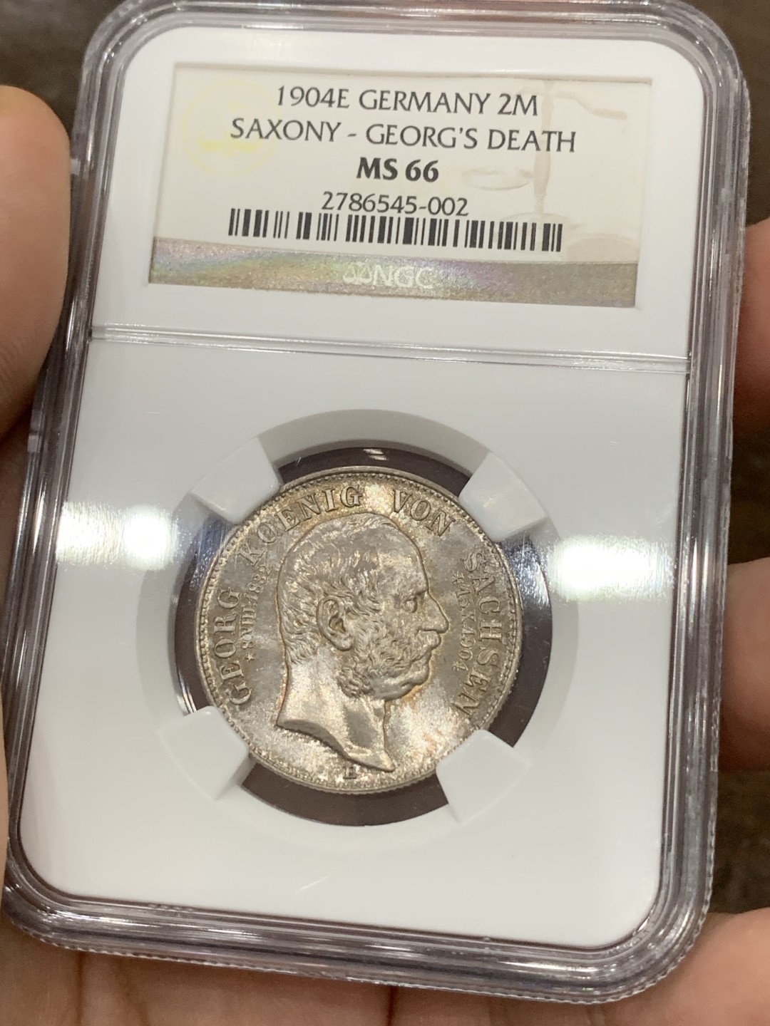 《竞宝斋》第98场-本周日，周一2场连拍（全场不限金额包邮） NGC-MS66 德国萨克森1904E乔治纪念2马克银币，机油转光，少见好品！