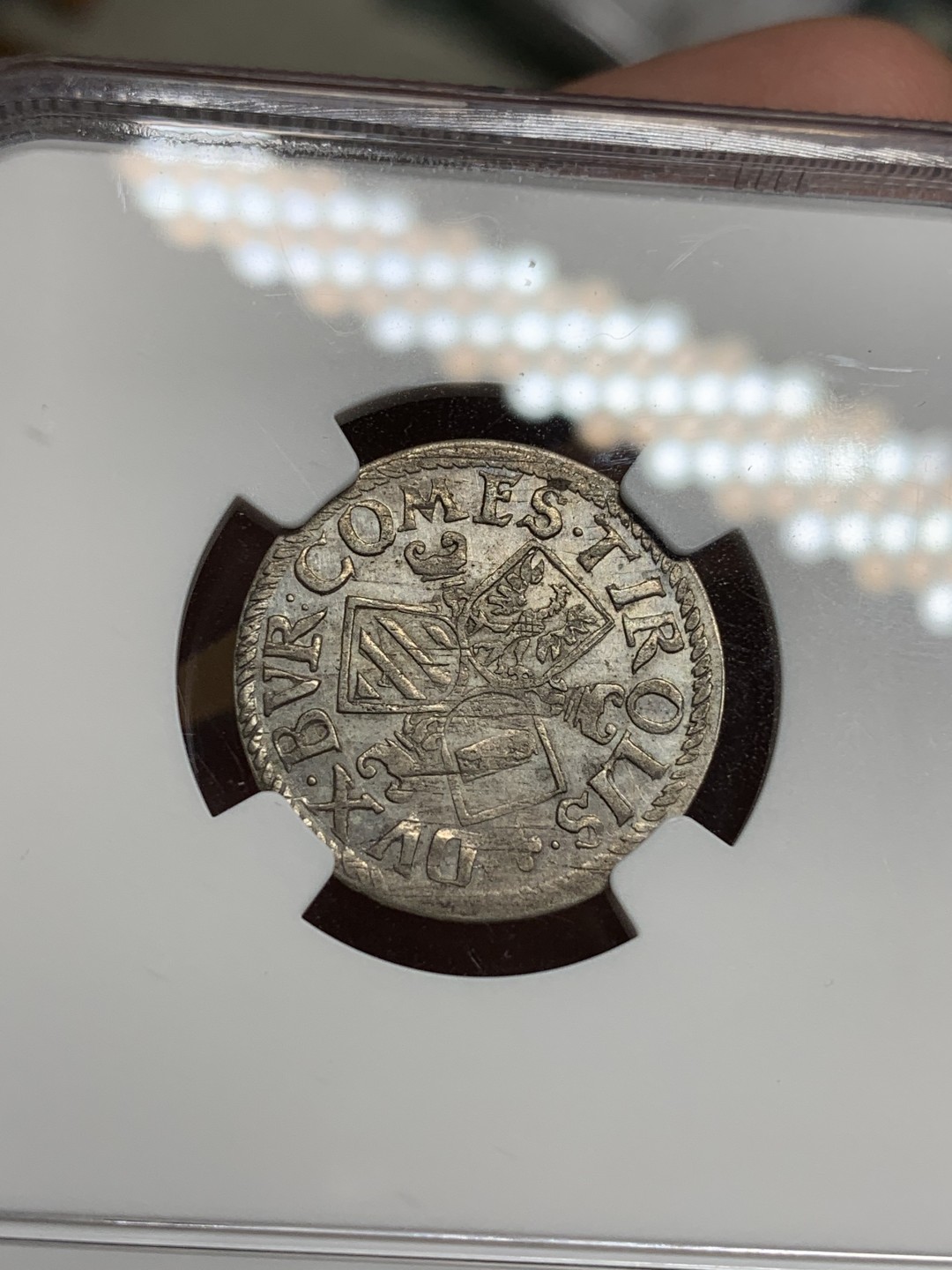 《竞宝斋》第98场-本周日，周一2场连拍（全场不限金额包邮） NGC XF45 神圣罗马帝国 1626-32年 利奥波德五世 3K 小银币 带底光 细节不错