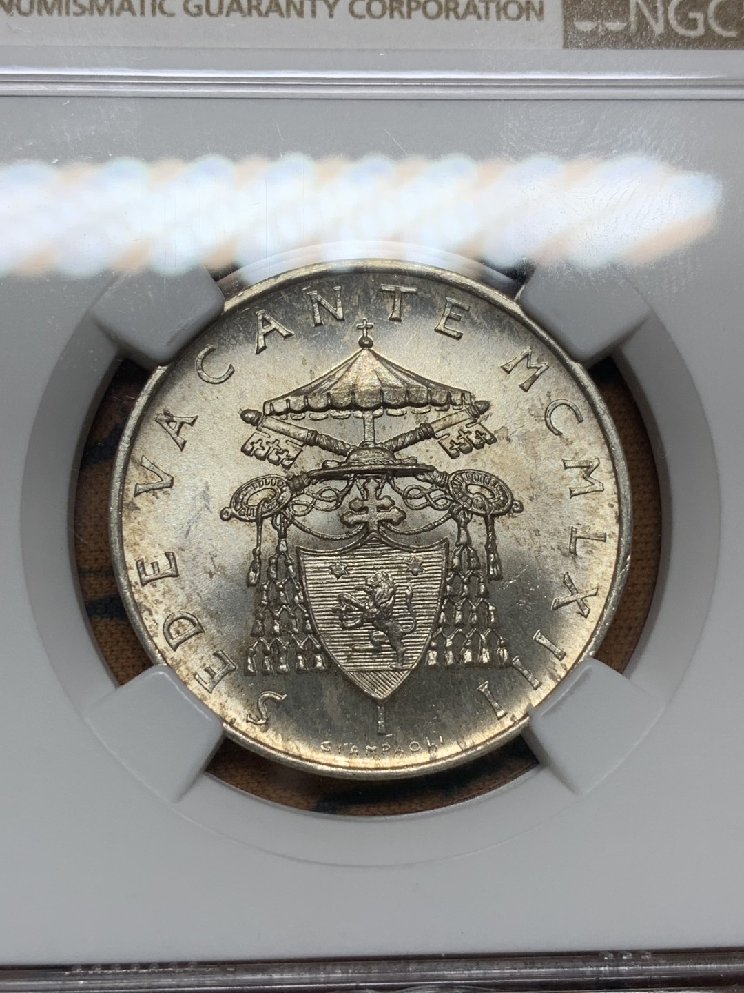 《竞宝斋》第98场-本周日，周一2场连拍（全场不限金额包邮） NGC MS63梵蒂冈1963年教皇缺位500里拉银币
