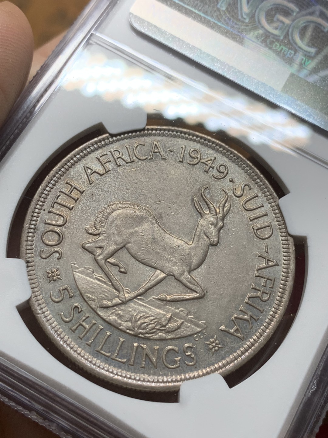 《竞宝斋》第98场-本周日，周一2场连拍（全场不限金额包邮） NGC-UNC 南非1949年 乔六5先令大银币 高银版 28.2克 80%银