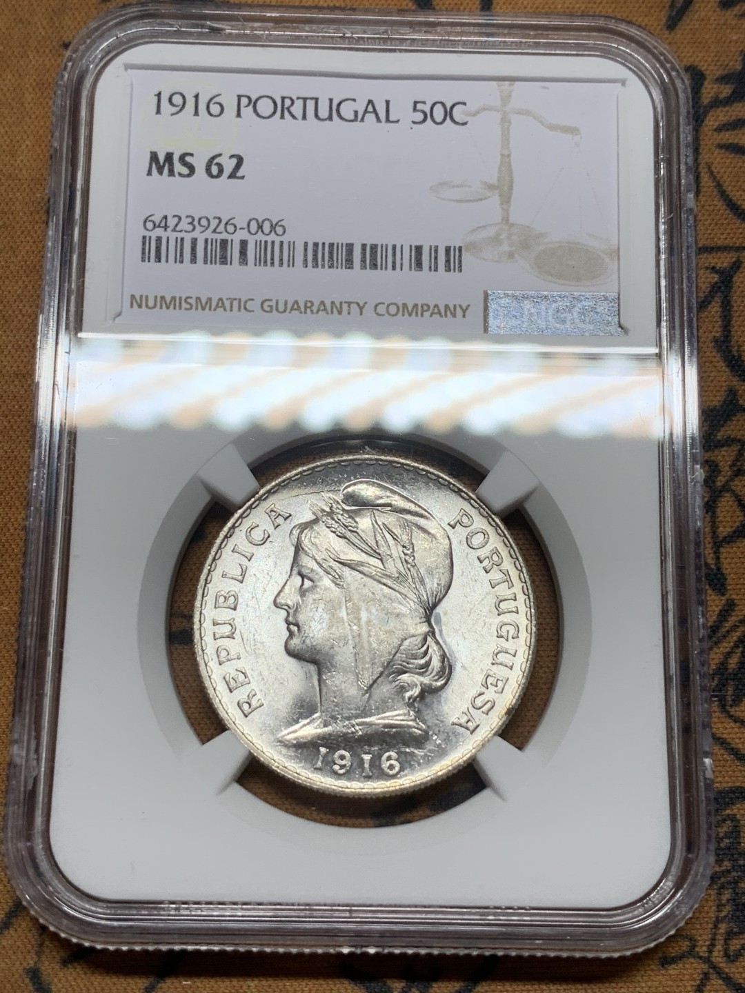 《竞宝斋》第98场-本周日，周一2场连拍（全场不限金额包邮） NGC-MS62 葡萄牙1916年 女神头像 半圆银币 顶级原光好品