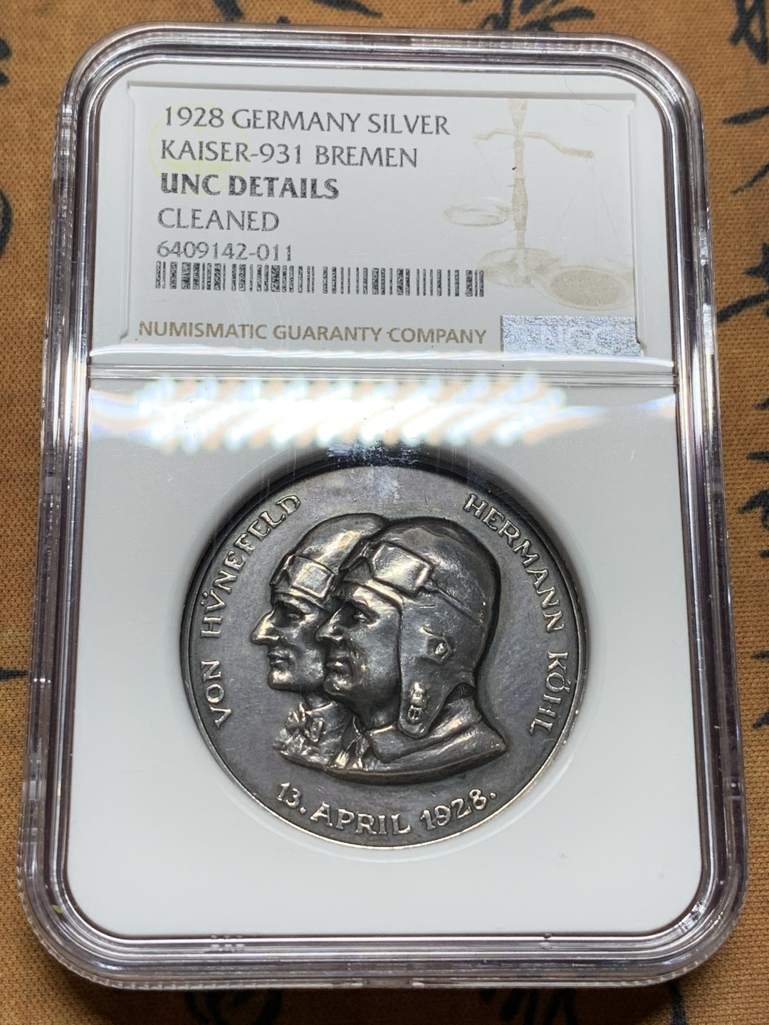 《竞宝斋》第98场-本周日，周一2场连拍（全场不限金额包邮） NGC UNC 德国1928年 不莱梅号 飞越大西洋纪念 银章 加厚盒装