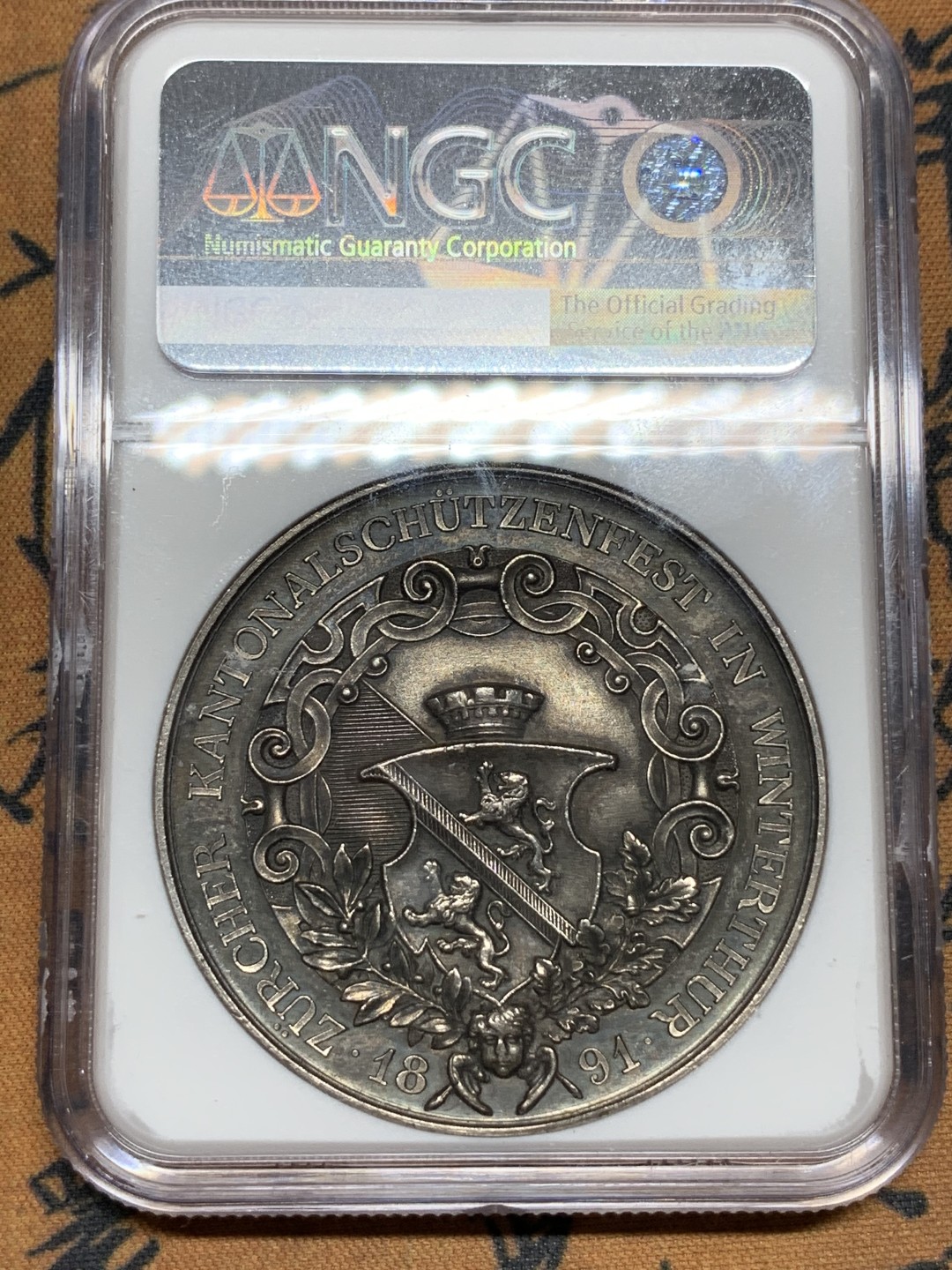 《竞宝斋》第98场-本周日，周一2场连拍（全场不限金额包邮） NGC-MS62 1891 瑞士 苏黎世 大规格 深浮雕 射击节银章 细节一如既往