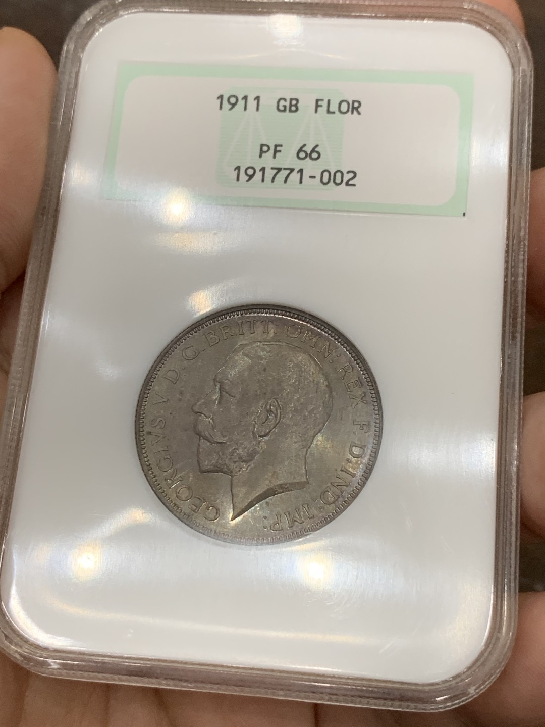 《竞宝斋》第98场-本周日，周一2场连拍（全场不限金额包邮） NGC PR66 顶级！英国1911精制弗罗林，n最早一代的盒子极具收藏价值，乔五人像深俊，五彩镜面，比同版半克朗和先令要少