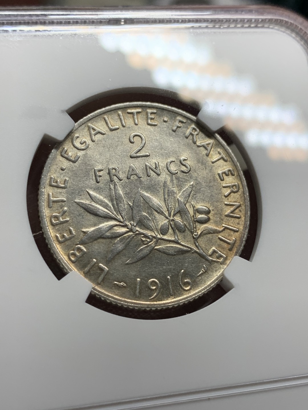 《竞宝斋》第98场-本周日，周一2场连拍（全场不限金额包邮） NGC AU53 法国1916年 2法郎 银币