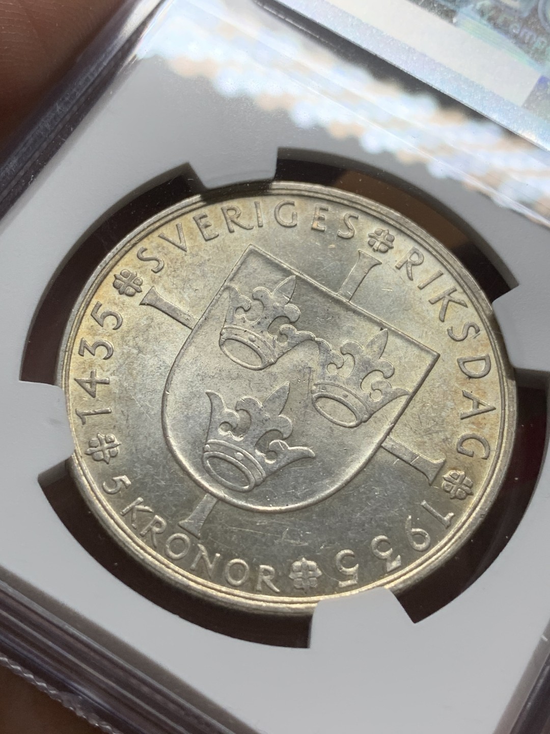 《竞宝斋》第98场-本周日，周一2场连拍（全场不限金额包邮） NGC-MS62 瑞典1935年 古斯塔夫五世 5克朗大银币 原光好品少见品种