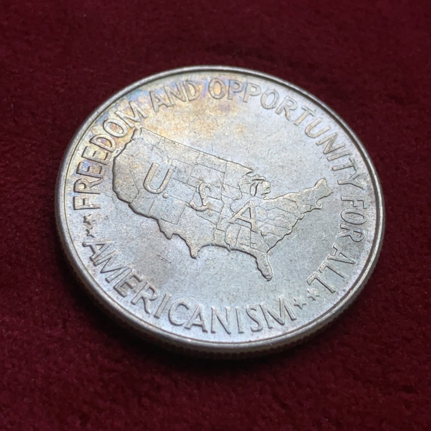 《竞宝斋》第98场-本周日，周一2场连拍（全场不限金额包邮） 美国1952年纪念银币 半美元 地图币 BU好品