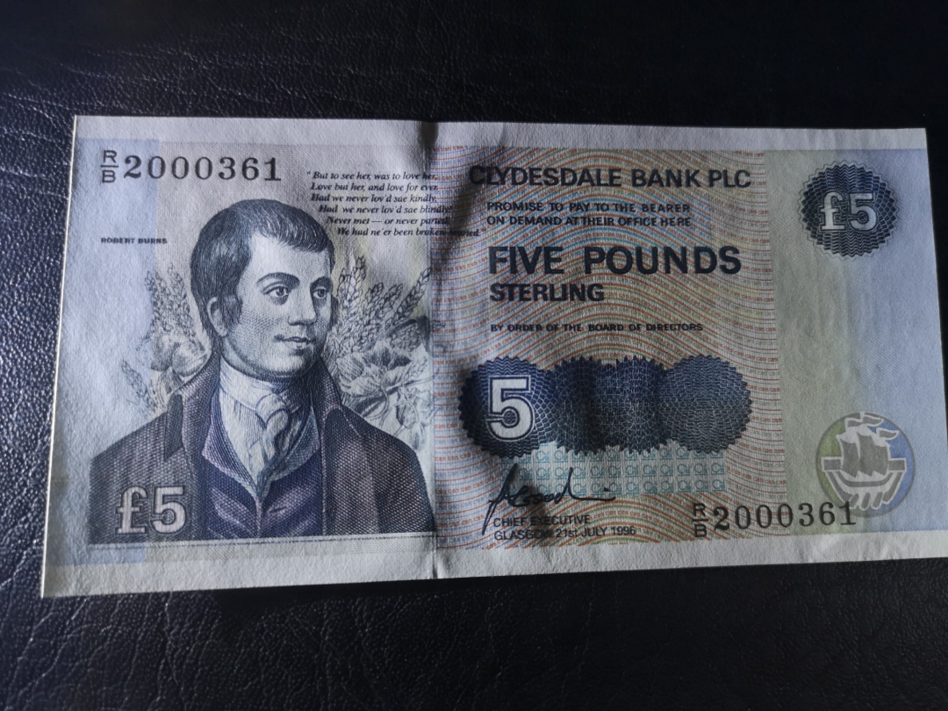 《外钞收藏家》第二百零五期 苏格兰经典专场👍 克莱斯戴尔银行-1996-5镑	P-224	《苏格兰诗人彭斯》纪念钞，4枚1套	全新UNC