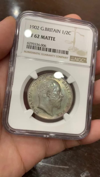 《竞宝斋》第98场-本周日，周一2场连拍（全场不限金额包邮） NGC PF62MATTE 五彩英国1902年爱七精制半克朗银币