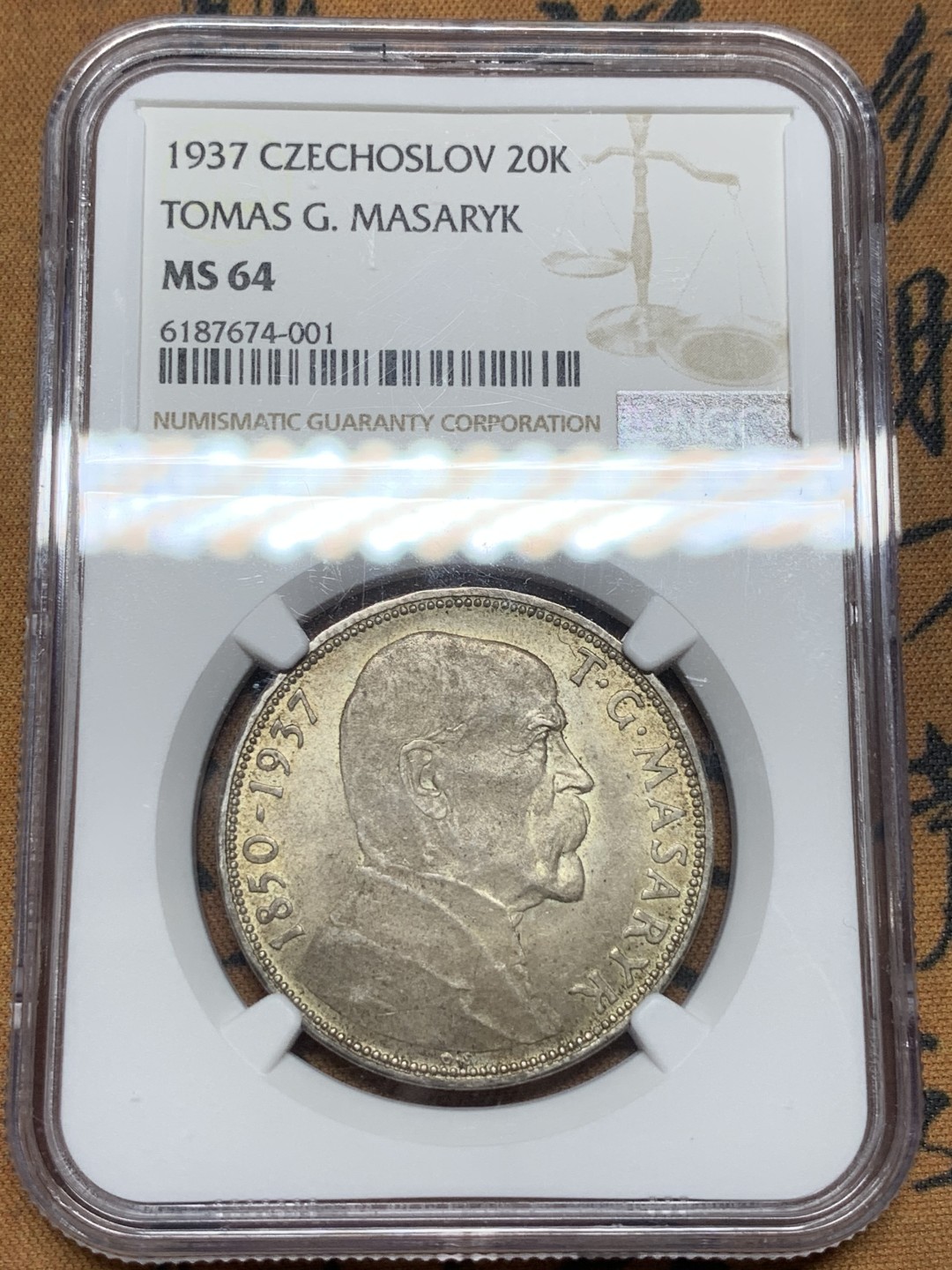 《竞宝斋》第98场-本周日，周一2场连拍（全场不限金额包邮） NGC-MS64 1937年 捷克斯洛伐克20克朗大银，国父马萨里克逝世纪念。消失的国度，大尺寸潜力品种