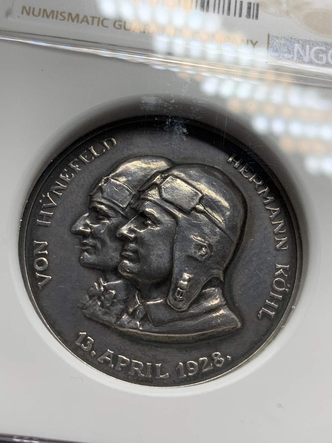 《竞宝斋》第98场-本周日，周一2场连拍（全场不限金额包邮） NGC UNC 德国1928年 不莱梅号 飞越大西洋纪念 银章 加厚盒装