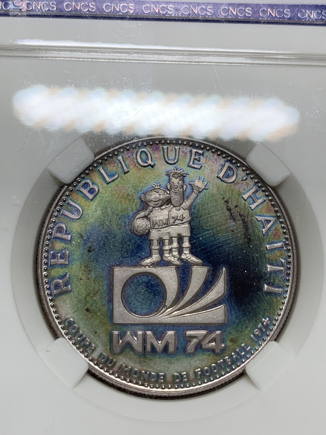 《竞宝斋》第98场-本周日，周一2场连拍（全场不限金额包邮） 海地 1973年 世界杯/哥伦布 精制银币一对