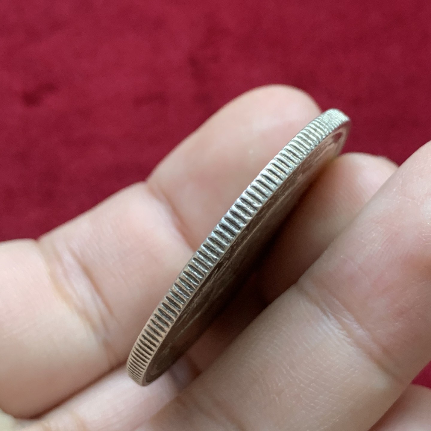 《竞宝斋》第98场-本周日，周一2场连拍（全场不限金额包邮） 法属 印支1924年  坐洋 银币 （保粹砸盒 评级编号：B1522A1696）