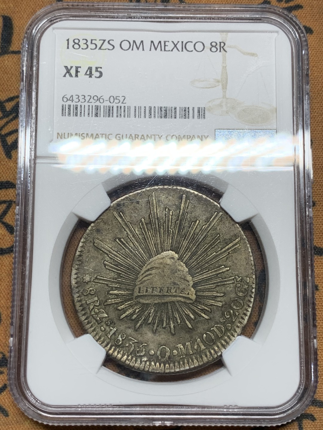 《竞宝斋》第98场-本周日，周一2场连拍（全场不限金额包邮） NGC XF45 早期1835ZS OM较少年份全深打很难得！西属和拉丁美洲潜力无限！