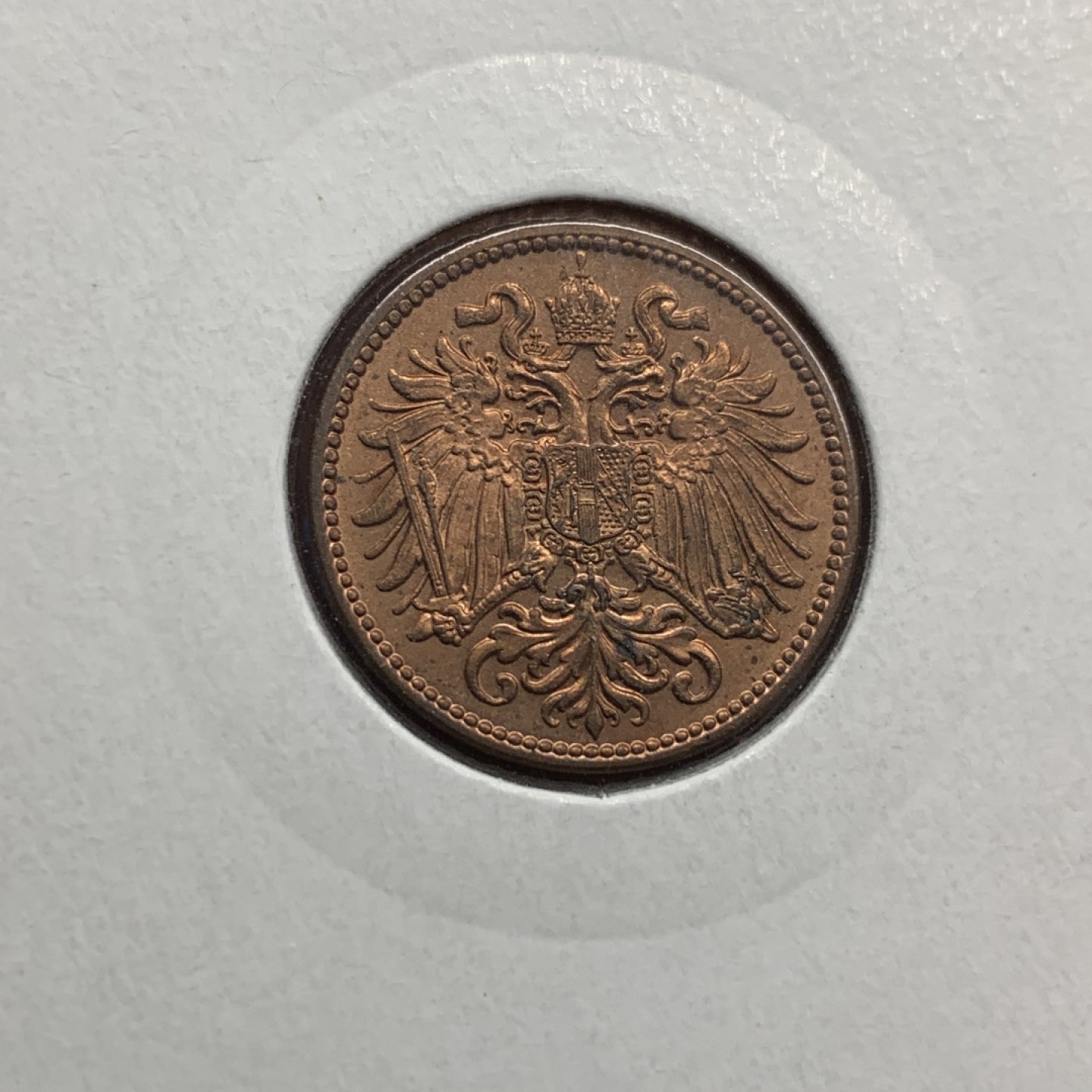 《竞宝斋》第98场-本周日，周一2场连拍（全场不限金额包邮） 奥匈帝国 1912 2赫勒  UNC品相 带灯塔纸夹