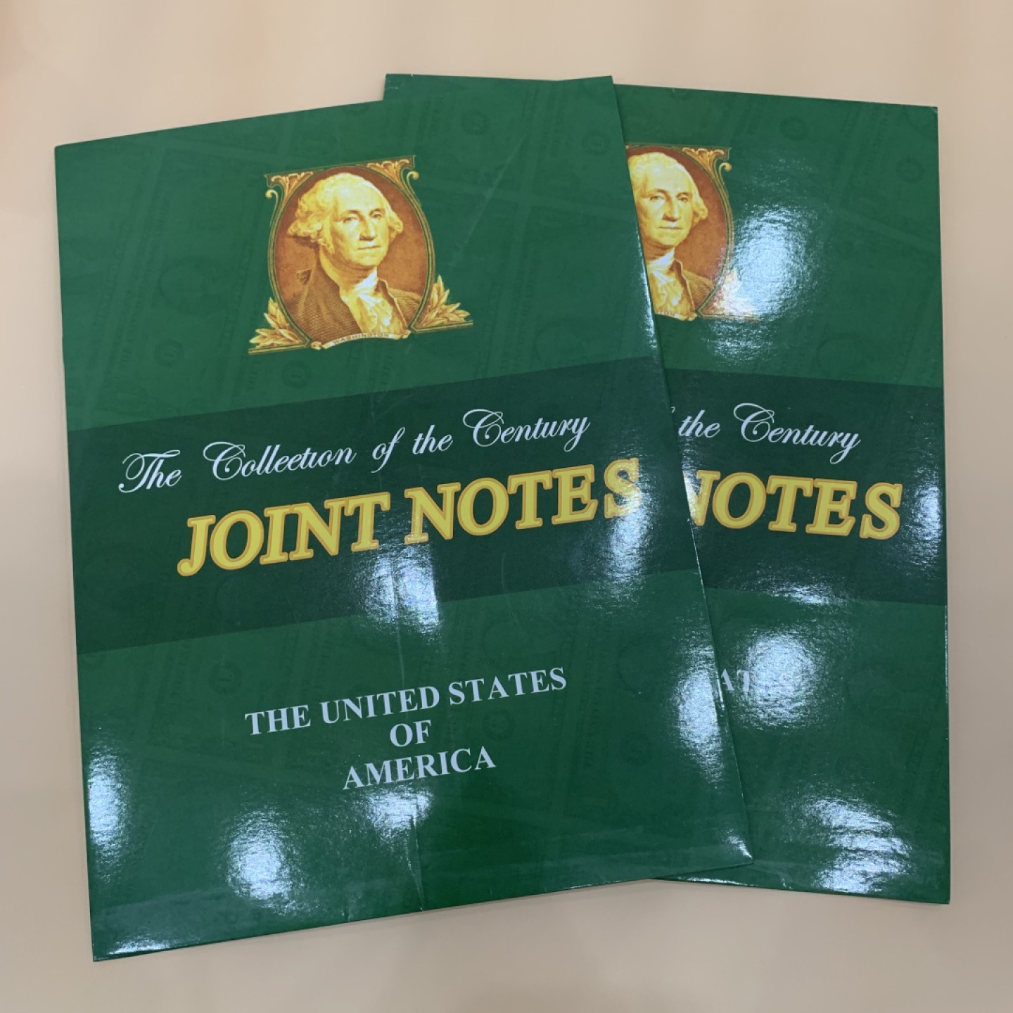 《竞宝斋》第98场-本周日，周一2场连拍（全场不限金额包邮） 2册一起  1美元两连体，2美元四连体，999豹子开头。印钞厂限量发行，带证书册子