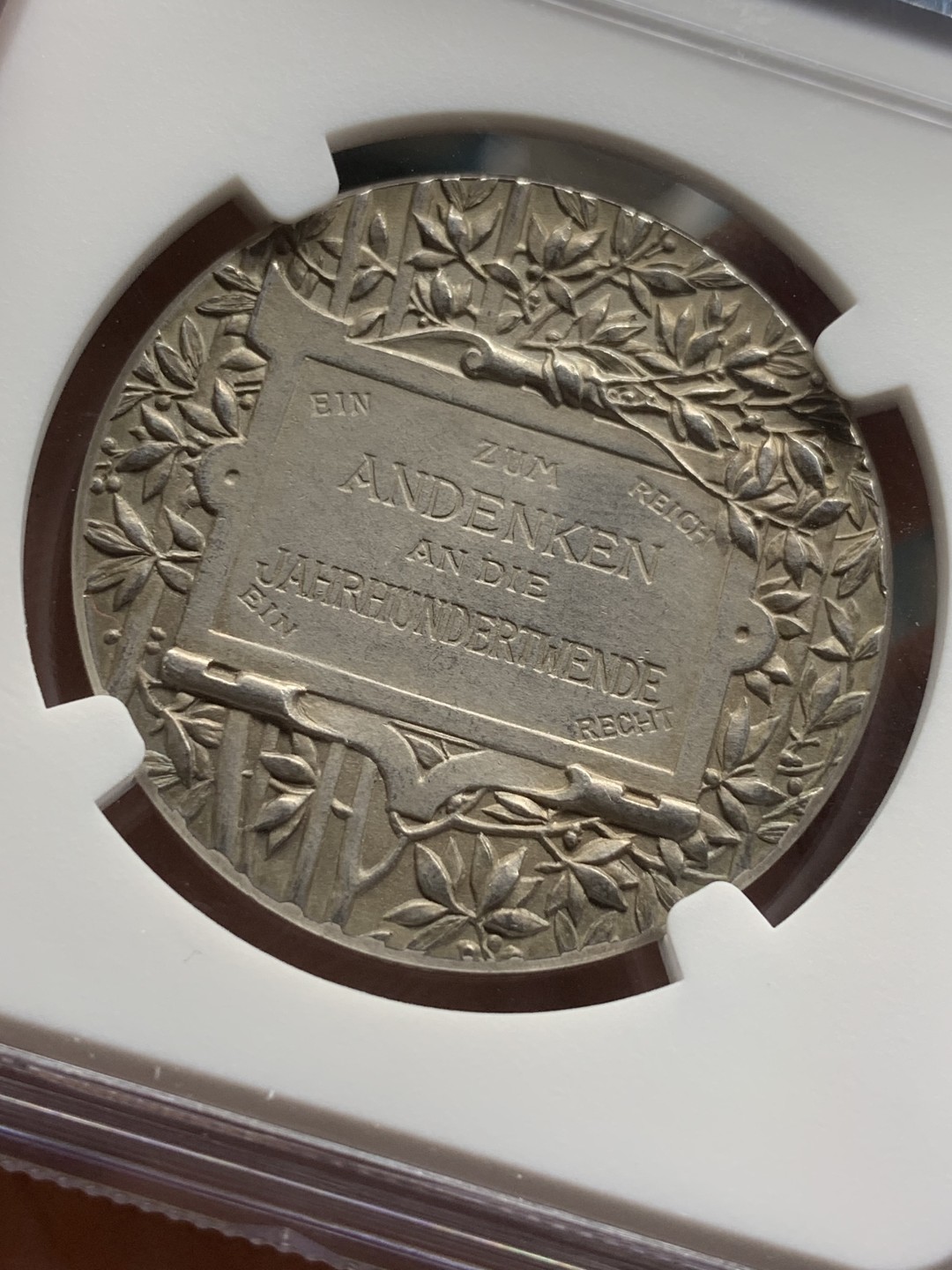 《竞宝斋》第98场-本周日，周一2场连拍（全场不限金额包邮） NGC MS62 1900年德国迎接新世纪纪念银章 设计独特别致