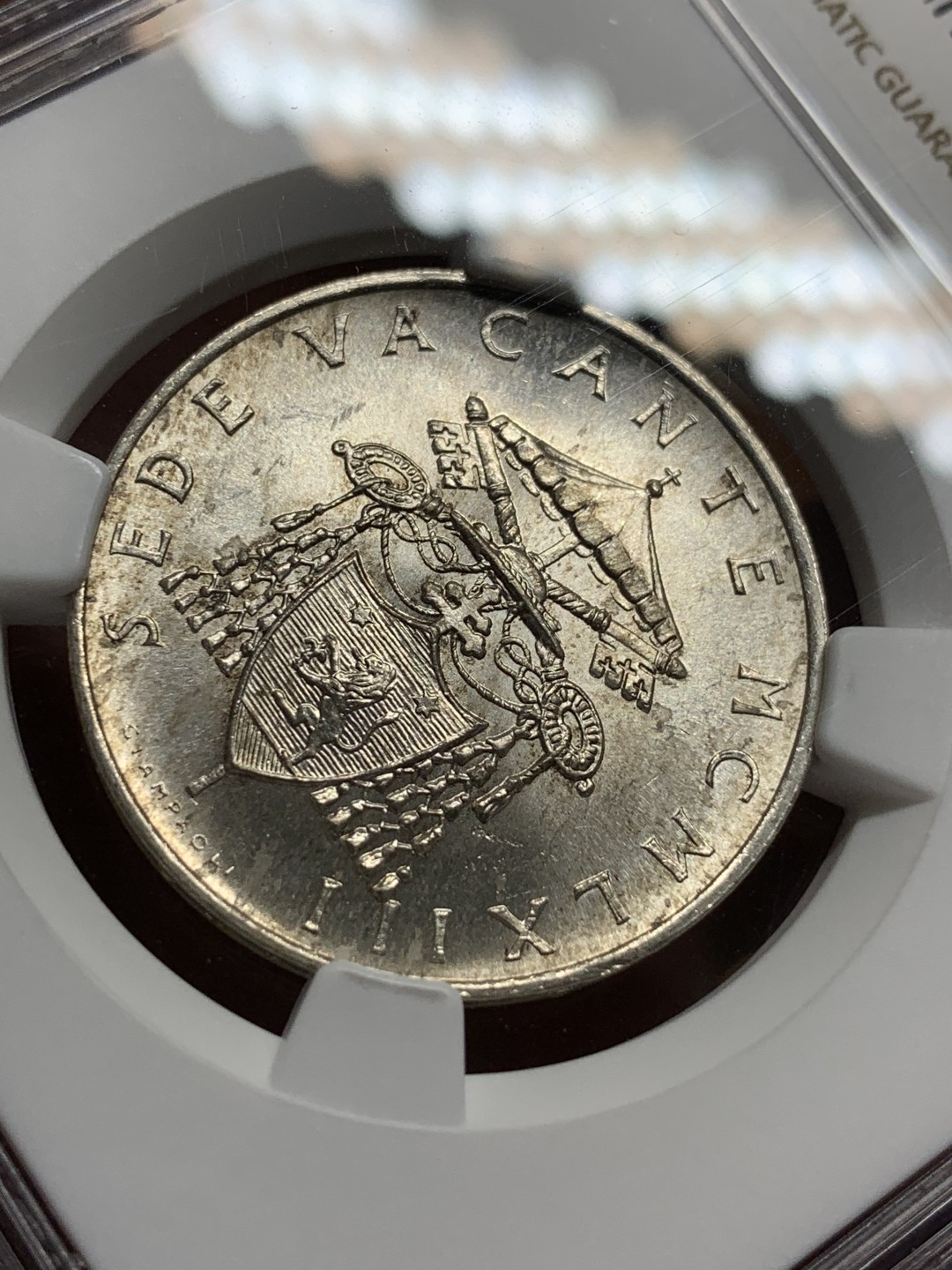 《竞宝斋》第98场-本周日，周一2场连拍（全场不限金额包邮） NGC MS63梵蒂冈1963年教皇缺位500里拉银币