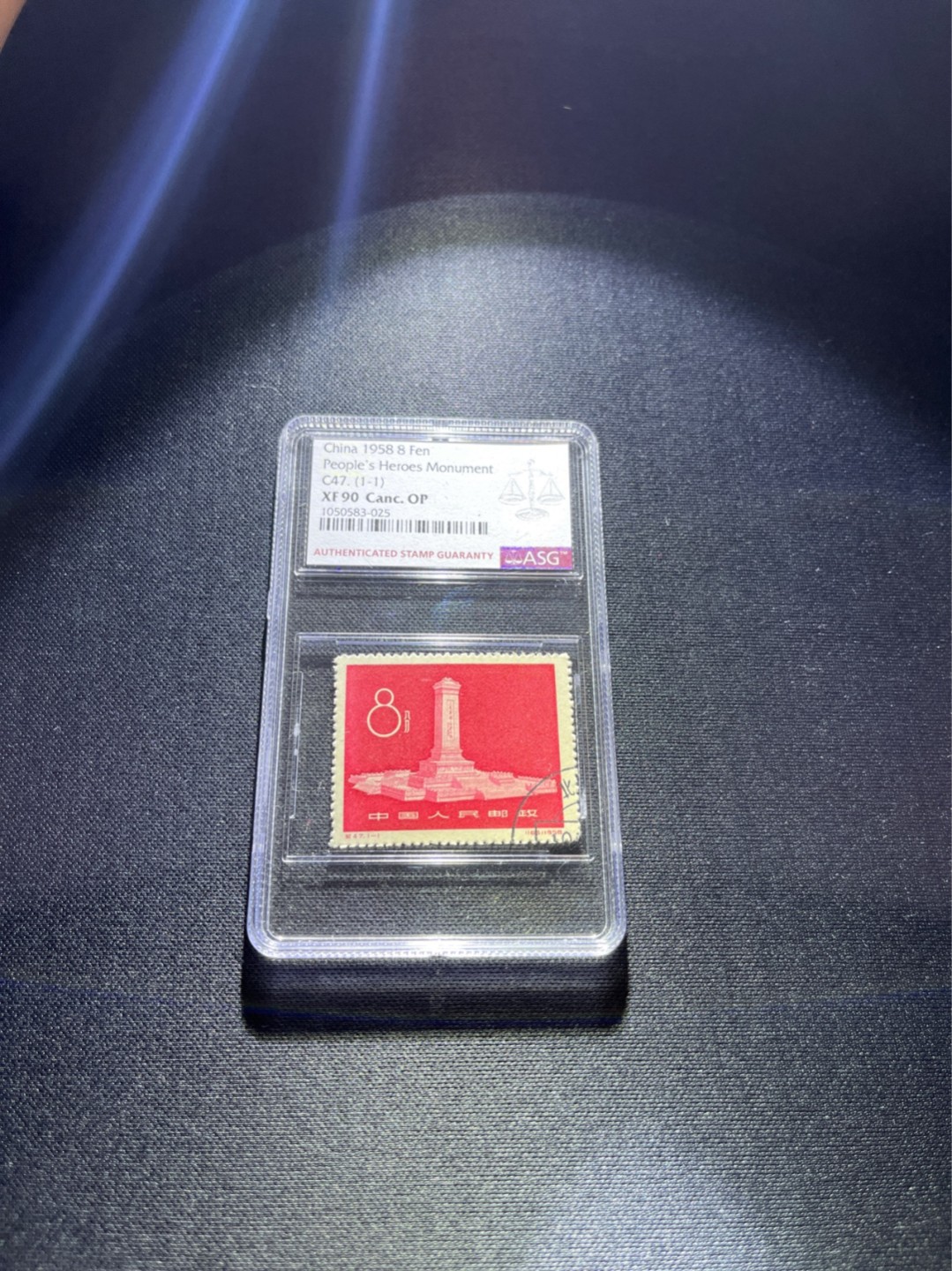 洪涛臻品 精选邮票限时拍卖第三十九期 纪47纪念碑盖销  ASG90分，版撕送评，状态极佳，齿孔饱满居中好，90分基本就是老纪特草纸票的天花板了!一步到位。 喜欢不要错过。