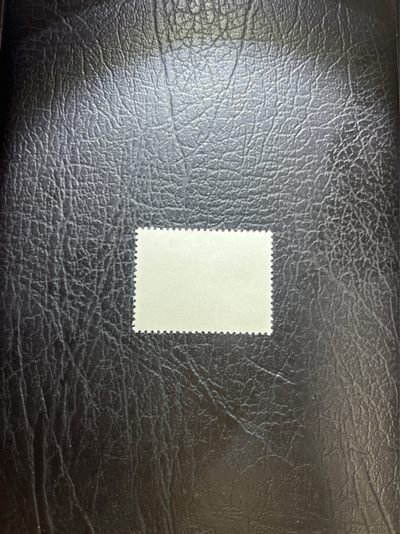 洪涛臻品批发群 精选邮票限时拍卖第1154期  编号巴黎公社 N11   一枚，★完美品相，绝品无瑕疵，齿孔饱满★随时售缺，编号票中的龙头，版撕全品嘎嘎绝，收藏级品相。齿孔新且饱满，全品可评级，注意捡漏。！《ASG评级处于初级阶段，注意建仓便宜的版撕货，未来市场前景不可估量！！！！》