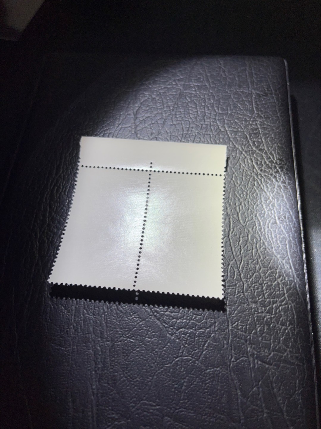 洪涛臻品 精选邮票限时拍卖第六十六期 特68新安江4-3盖销 2连，品相可以用完美形容，色线， 版撕全品嘎嘎绝，背胶雪白。解放初的经典票，整版撕开，面艳胶白，票挺洁净，齿孔完美，收藏评级两相宜。老纪特的版票资源十分稀缺难寻，机会来临时必须抓住。