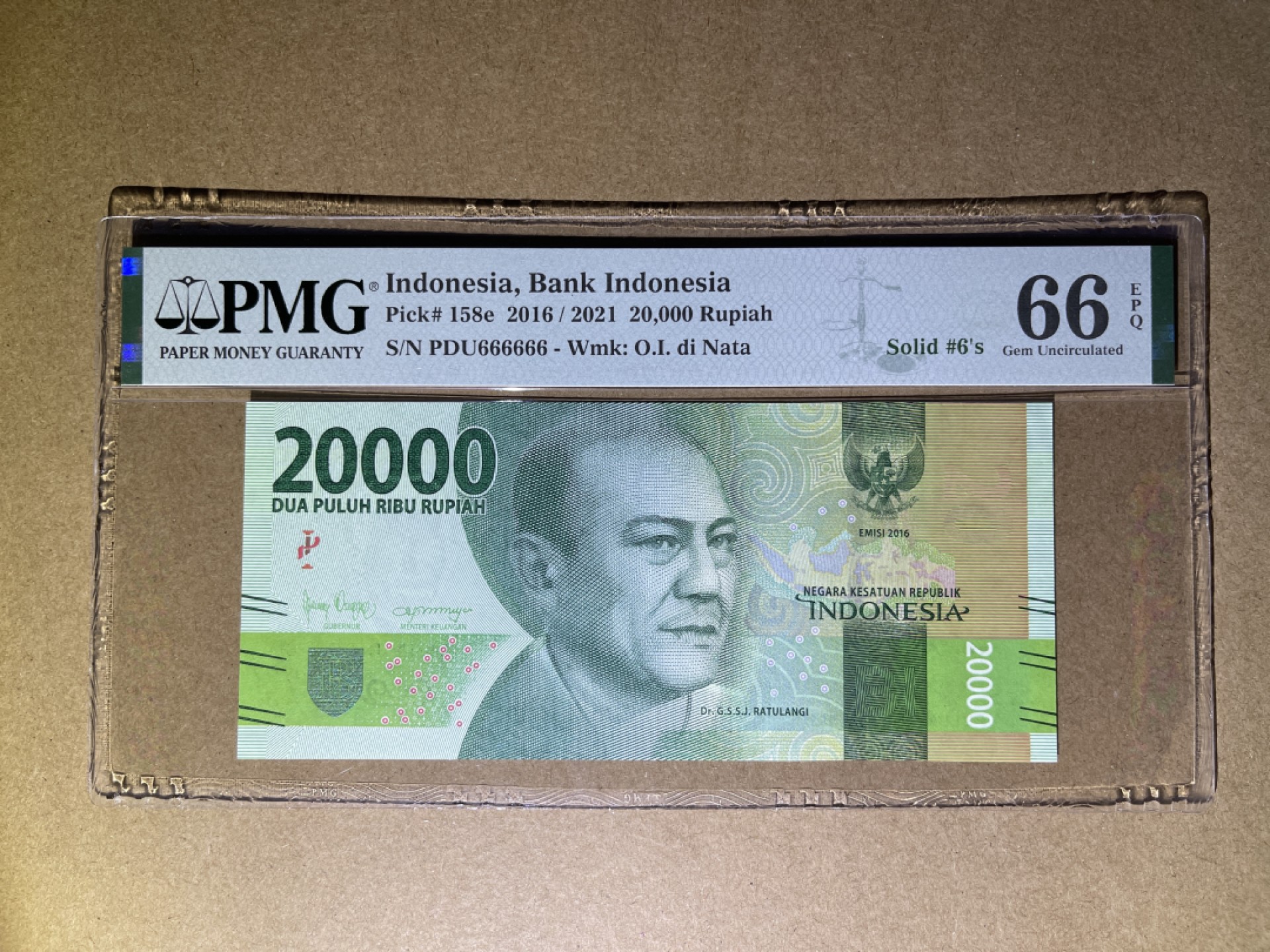 《张总收藏》74期——外币大场 印度尼西亚20000盾 PMG66E 全同号6