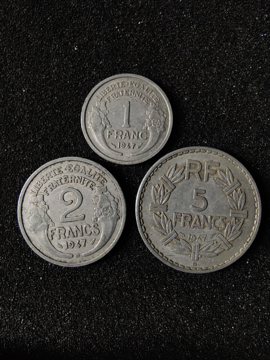 ♥一只鱼（世界钱币第一期） 法国套币