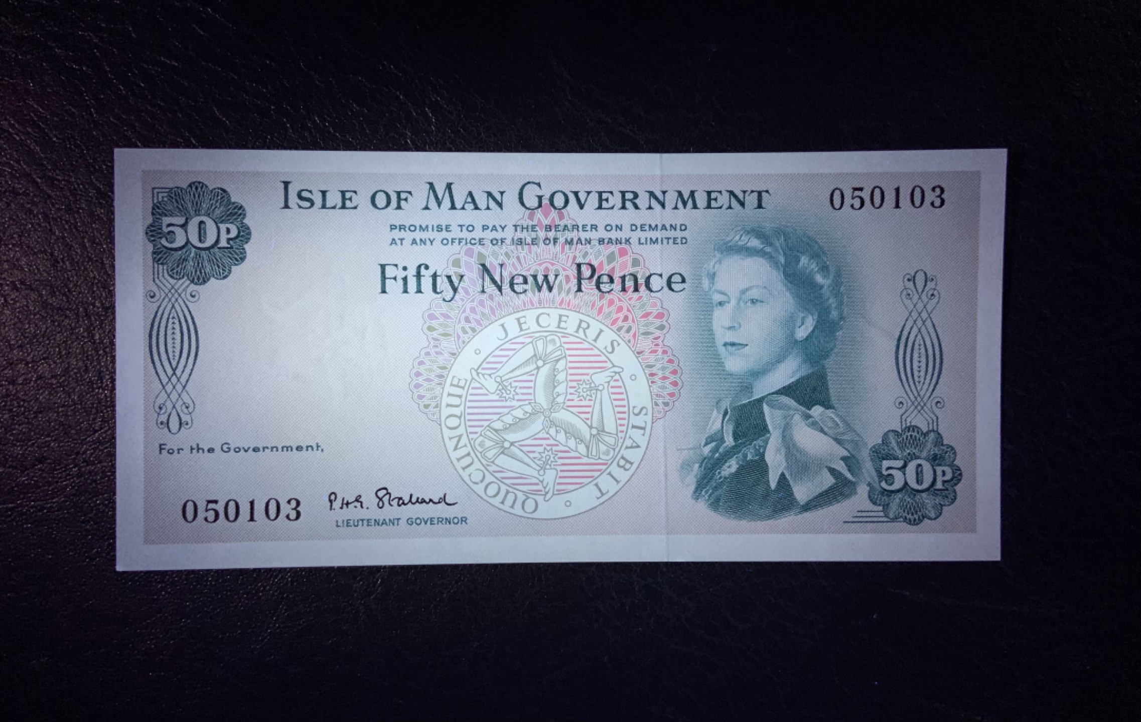 收藏联盟Quantum Auction 第195期拍卖(已更新) 马恩岛1969年50新便士 品相全新UNC 票面一道轻微点钞痕